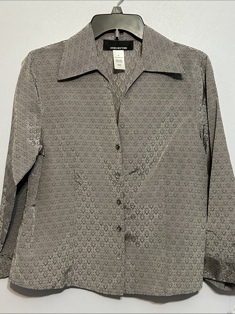 Jones New York 100% silk blouse